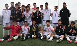 Afyon 1923 U-15 takımı ilk sezonunda namağlup şampiyon oldu