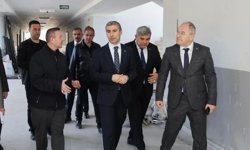 Vali Aktaş Ahmet-Ömer Kocaşaban Fen Lisesi inşaatını yerinde inceledi