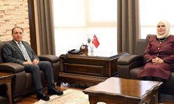 Kadınanalar Kültür Derneği’nden AKÜ Rektörü Karakaş'a ziyaret