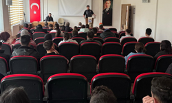 Afyonkarahisar’da 370 Öğrenciye Siber Güvenlik Eğitimi: SiberAY Kapsamında Farkındalık Semineri