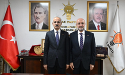 AFYON’A YENİ HAMLE: EKSPRES TREN SEFERLERİ GERİ Mİ DÖNÜYOR?