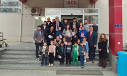 Çobanlar’da Dünya Sağlık Haftası’nda Anlamlı Ziyaret: Miniklerden Sağlık Çalışanlarına Büyük Teşekkür