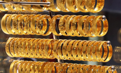 Altın İçin Kritik Tahmin! Dev Bankalar Yıl Sonu Hedefini Açıkladı: Yükseliş Geri Mi Geliyor?