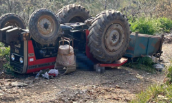 Feci Kaza: Traktör Devrildi, Aynı Aileden 3 Kişi Hayatını Kaybetti
