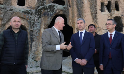 İhsaniye’de Turizm Hamlesi! Vali Aktaş Frigya’nın Kalbinde İncelemelerde Bulundu