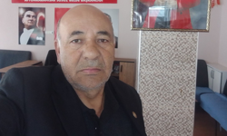 Susuz Beldesi’nde Acı Kayıp: CHP Teşkilat Başkanı Mehmet Çalış Son Yolculuğuna Uğurlanıyor