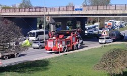 Eskişehir’de Korku Dolu Dakikalar! Köprüde Hareketli Anlar: Trafik Tamamen Durdu, Ekipler Seferber Oldu!