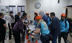 Şuhut Devlet Hastanesi’nde Büyük Tahliye Gerçeği Aratmadı! HAP Tatbikatı Başarıyla Tamamlandı