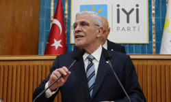 İYİ Parti Afyonkarahisar Teşkilatı Meclis’e Çıkarma Yaptı: "Cumhuriyet’in Mezarını Kazdırmayacağız"