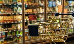 Ünlü zincir marketten büyük hamle! En büyük rakiplerinden birini satın aldı