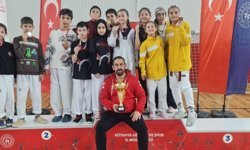 Erkmen Belediye Spor’dan 10 Madalyalı Zafer