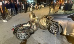 Afyon'da Korkutan Kaza Kamerada! Otomobil ve Motosiklet Çarpıştı