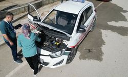 Geri park, yokuş kalkış ve yoğun trafik... Direksiyon başında ter döktüler!