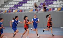 Afyonkarahisar'da hentbol şöleni: Geleceğin milli sporcuları yarıştı