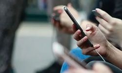 Telefonlara gelen ‘seferberlik’ SMS’i endişe yarattı: Türkiye savaşa mı girecek?