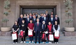 19 Mayıs yarışmalarında genç yetenekler ödüllendirildi