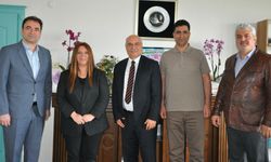 Sağlık camiasından TV 3'e 'Hayırlı Olsun' ziyareti