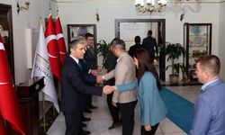 Vali Aktaş valilik personeliyle bayramlaştı: “Aynı gönül bağını paylaşıyoruz”