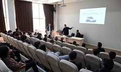 AKÜ’de liseli öğrencilere yenilikçi teknolojiler sunumu yapıldı
