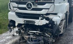 Afyonkarahisar’da feci kaza: Motosiklet tırın altına girdi, sürücü hayatını kaybetti
