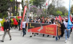 Afyon’da 1 Mayıs buluşması: Emekçiler Başkan Köksal'la omuz omuza
