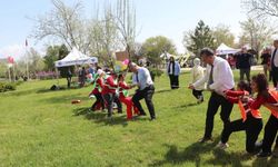 Afyonkarahisar'da "3. Geleneksel Çocuk Şenliği" düzenlendi