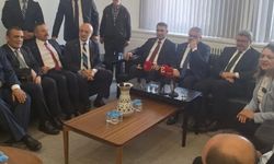 AK Parti Afyonkarahisar heyetinden Başkan Köksal'a ilk ziyaret