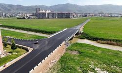 Afyonkarahisar'da yollar yenileniyor: Asfalt çalışmaları hız kesmeden sürüyor