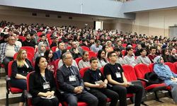 Afyon’da binlerce genç tarihin izini sürdü: “Milli belleğimizi kaybedersek yok olmaya mahkûm oluruz”