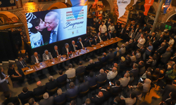AK Parti Teşkilatı Bayramlaşma Programında Buluştu! Taşhan’da Birlik ve Beraberlik Mesajı  Alternatif Başlıklar:  AK Par