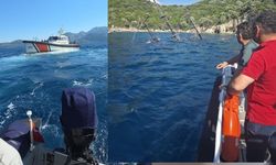 Marmaris’te Facianın Eşiğinden Dönüldü: 148 Kişilik Teknenin Batma ve Tahliye Anı Kameralarda!