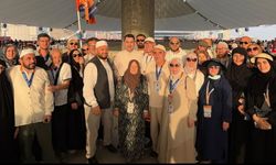Bakan Murat Kurum, Kutsal Topraklarda Afyonkarahisarlı Hacılarla Bayramlaştı!