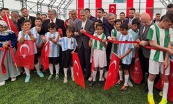 AK Parti Afyonkarahisar İl Başkanlığı’ndan Yatırım Atağı: Doğanlı’ya Modern Halı Saha