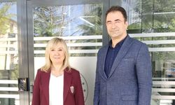 SEZER KÜÇÜKKURT'TAN KAMUOYU AÇIKLAMASI: "HAKARET VE SAYGISIZLIĞIM SÖZ KONUSU OLAMAZ"