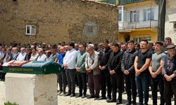 Ülkücü Camia Cenazede Bir Araya Geldi: Çetinkaya Ailesinin Acı Günü!
