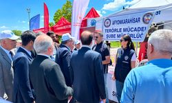 Afyon Emniyeti AKÜFEST’26’da Gençlerle Buluştu: “El Ele Güvenli Geleceğe”