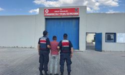 Afyonkarahisar'da saklanan 35 kişi jandarmanın radarına takıldı