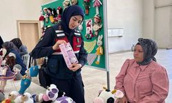 Afyonkarahisar’da jandarma ekipleri 282 vatandaşı kadına şiddet ve KADES konusunda bilgilendirdi