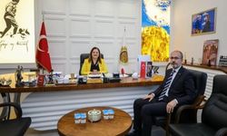 Afyonkarahisar’da sağlık hizmetleri masaya yatırıldı: Başkan Köksal, İl Sağlık Müdürü Öztürk'ü makamında ağırladı