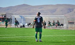 Afyonlu futbolcunun 43 yıllık emeği ve aşkı milli davetle taçlandı