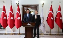 AK Parti Genel Başkan Yardımcısı Nihat Zeybekci Vali Aktaş'ı ziyaret etti