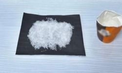 Afyon'un o ilçesinde zehir tacirlerine geçit yok! Şüpheli araçtan uyuşturucu çıktı