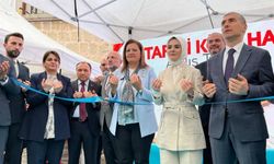 Afyon’un 150 yıllık Tarihi Köle Hanı, sosyal yaşam merkezi olarak yeniden kapılarını açtı