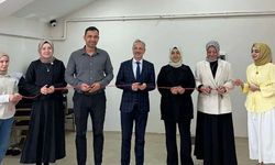 Afyonkarahisar’da Ensar Vakfı’nın el emeği sergisi ziyaretçilerin ilgisine sunuldu