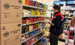 Afyonkarahisar'da TÜFİS kapsamında denetimler sürüyor: Market raflarındaki fiyatlar tek tek kayda alındı