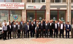 Genel Başkan Bayraktar, Afyonkarahisar'da oda başkanları ve çiftçilerle bir araya geldi