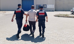 Afyonkarahisar’da cinayet hükümlüsü yakalandı! 10 yıl 10 ay hapis cezası bulunan şahıs tutuklandı