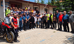 Afyon’da Motosiklet Tutkunları Öğrencilere Verdiği Sözü Yerine Getirdi