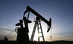 ABD-İran görüşmeleri sonrası petrol fiyatları neden geriledi?