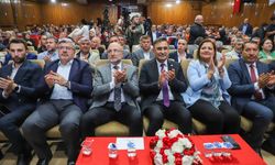 AK Parti Afyonkarahisar İl Danışma Meclisi Toplantısı'nda Şok Gelişme! Burcu Köksal Hamlesi Salonu Karıştırdı...